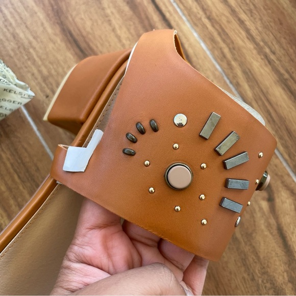 NIB Kelsi Dagger Brooklyn Sabrina Studded Vegan Leather Sandals Size 7.5 - Picture 5 of 13